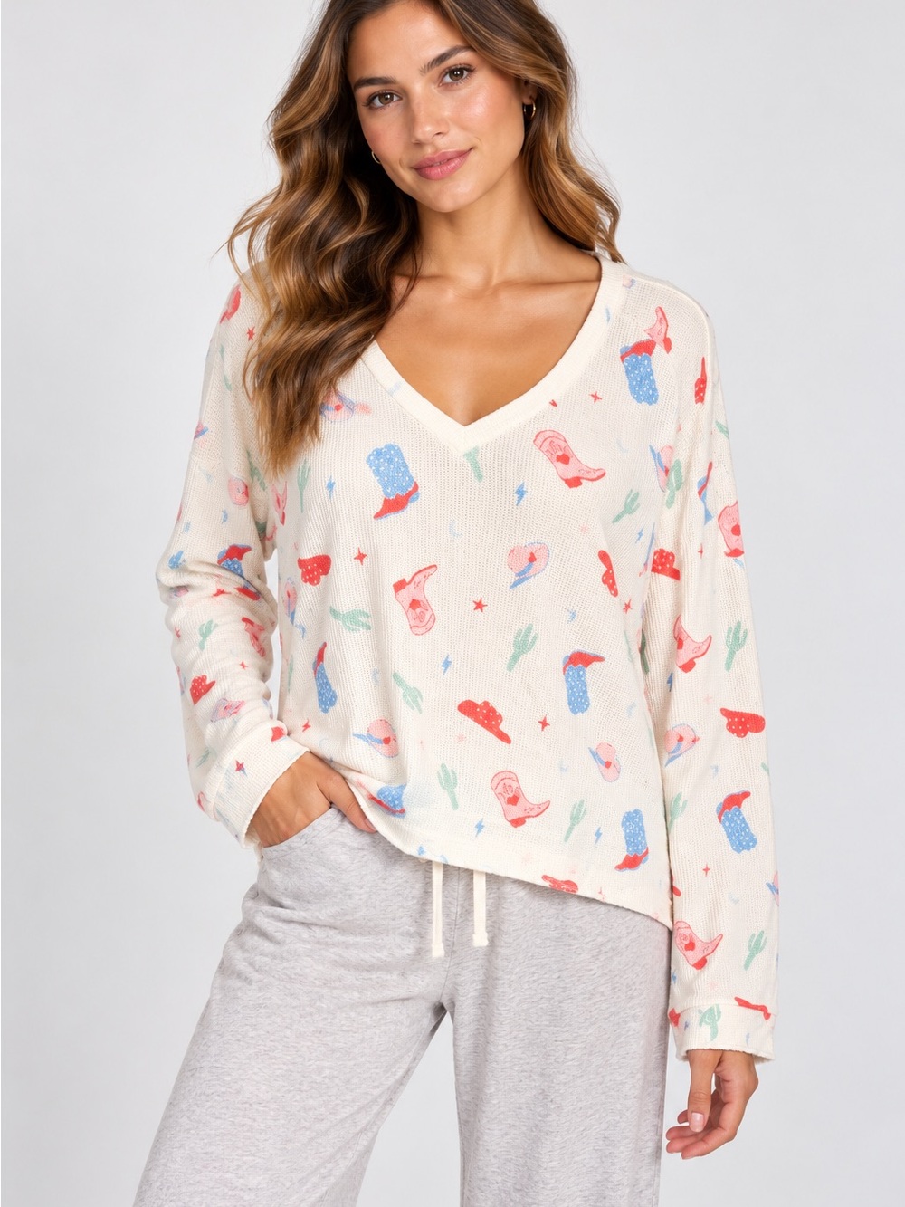 🆕🎉NWT PJ Salvage Cream V‑Neck Thermal Top with Red, Blue & Green Print